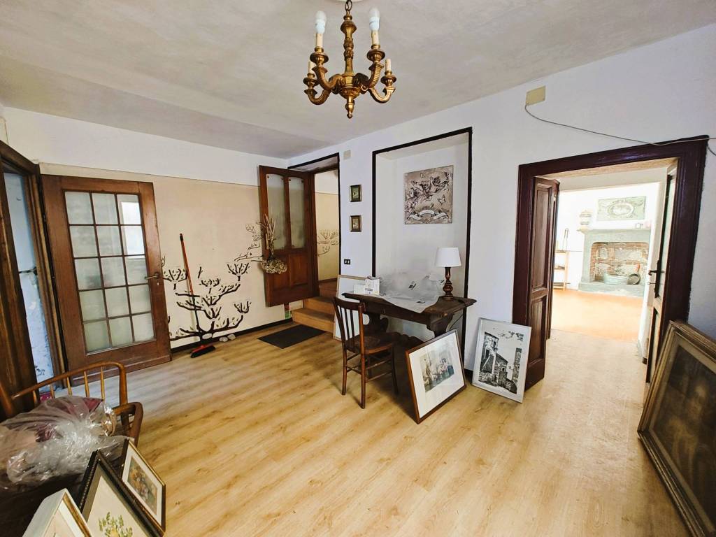 Casa indipendente a Alta valle intelvi in Via Alessandro Volta, 19 - Foto 5