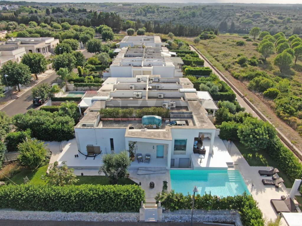 Villa a Otranto in VIA RITA LEVI MONTALCINI, 139 - Foto 3