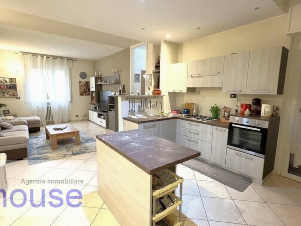 Appartamento a Cossato in via mercato - Foto 2