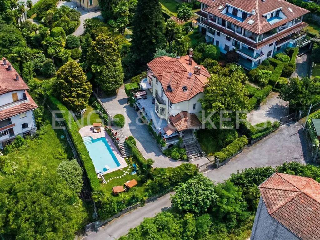 Villa a Stresa in Via Luigi Galvani, 8 - Foto 3