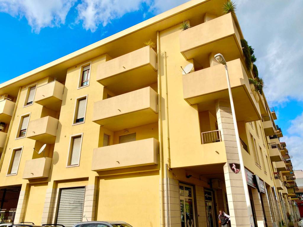 Appartamento a Cagliari in Viale Sant'Avendrace - Foto 2