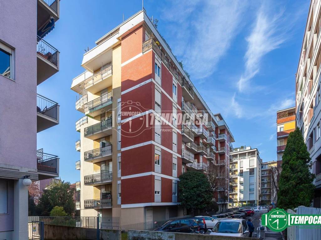 Appartamento a Bergamo in Via Ettore Panseri - Foto 4