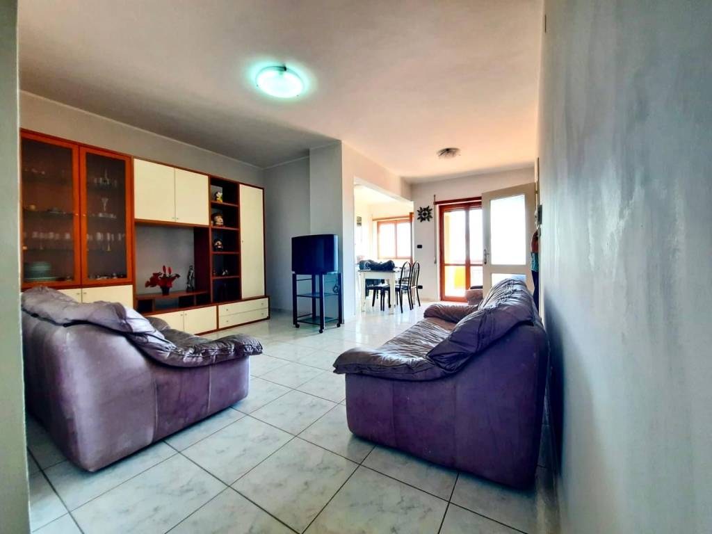 Appartamento a Mondragone in Via S. Razzino - Foto 2