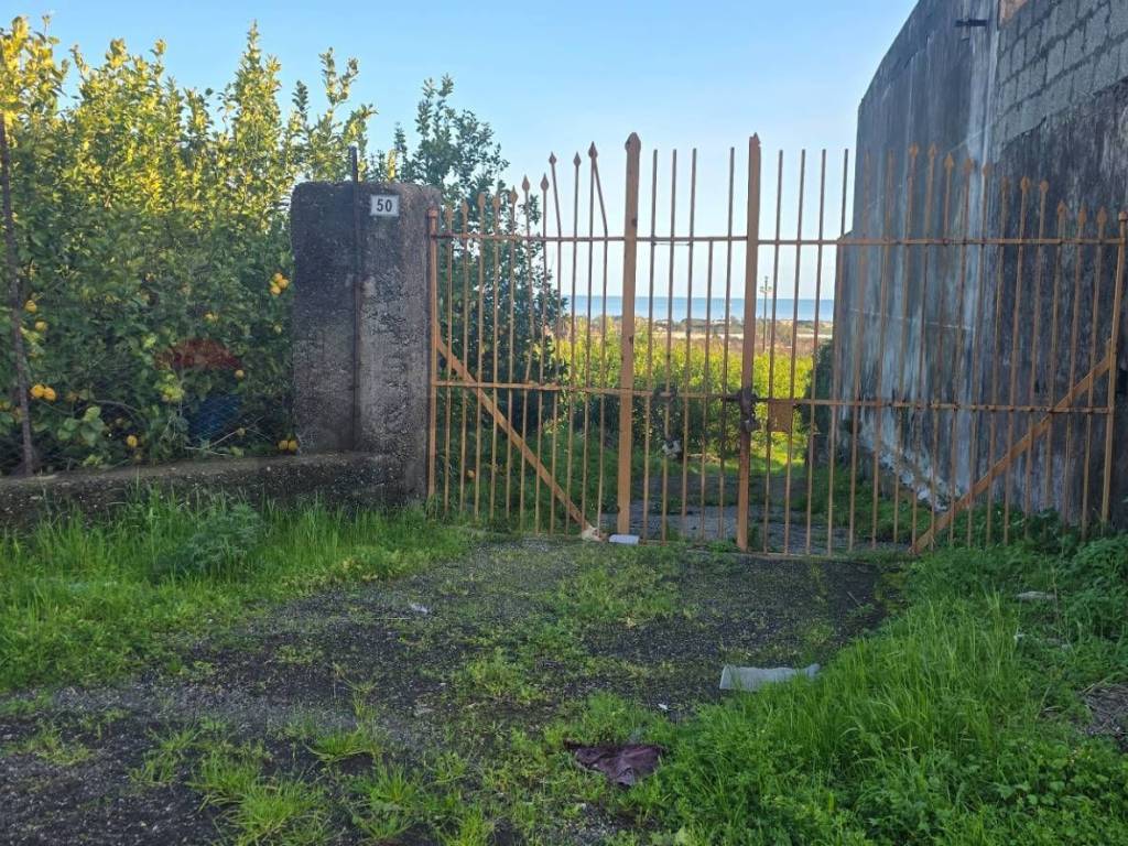 Terreno a Mascali in Via Carlino, 50 - Foto 2
