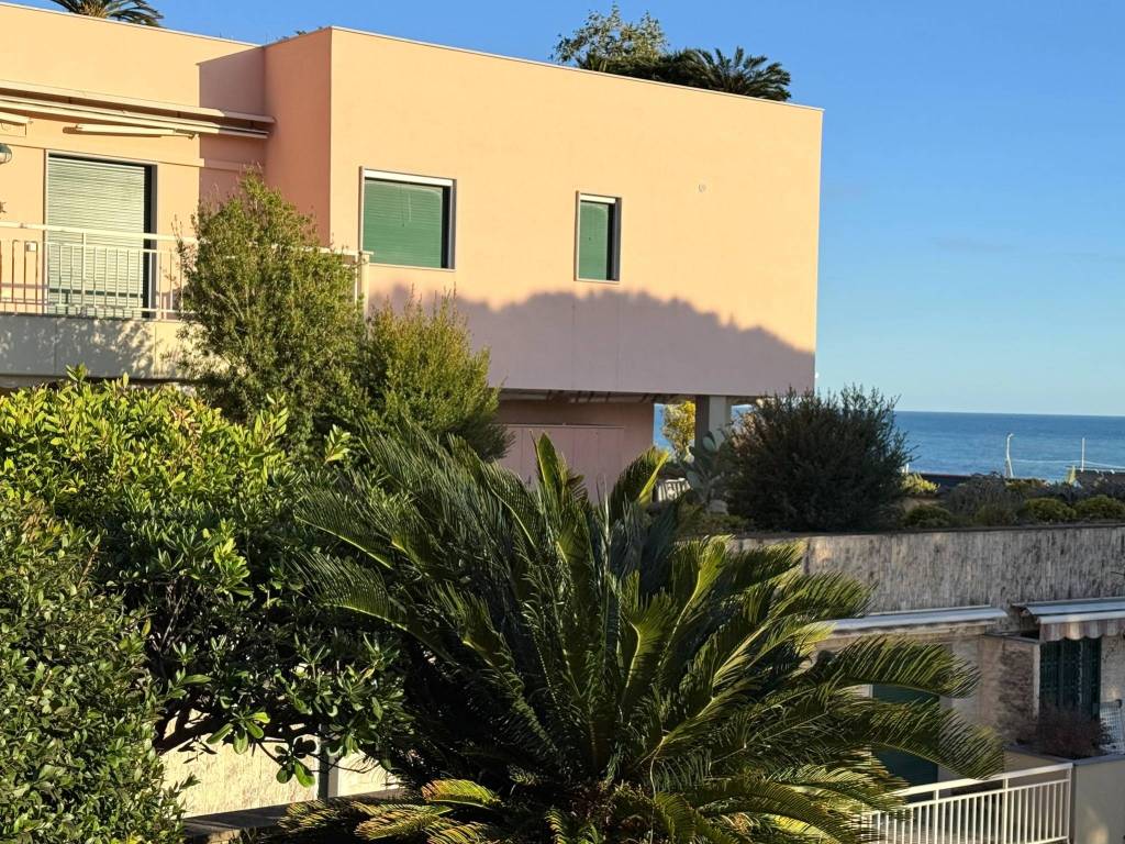 Appartamento a Arenzano in Via del Mare, 54 - Foto 5
