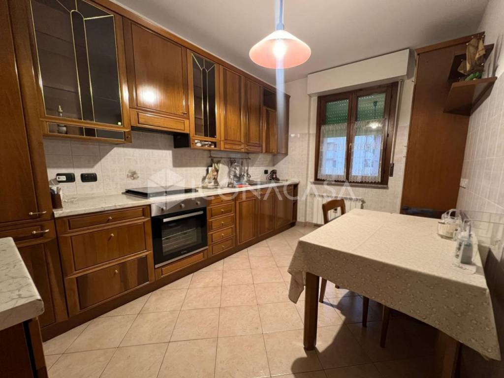 Appartamento a Monza in Via Giorgio De Chirico, 4 - Foto 3