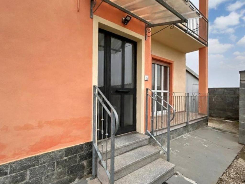 Appartamento a Alba in Strada Riddone, 116 - Foto 2