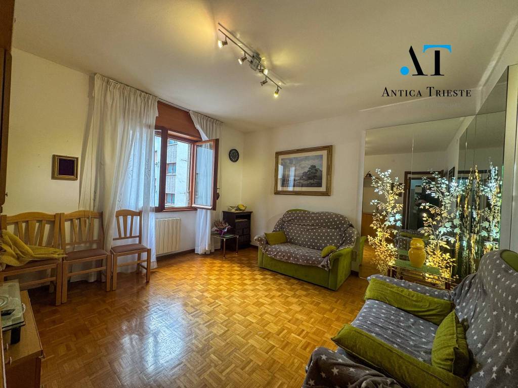 Appartamento a Trieste in Strada di Guardiella, 5 - Foto 2