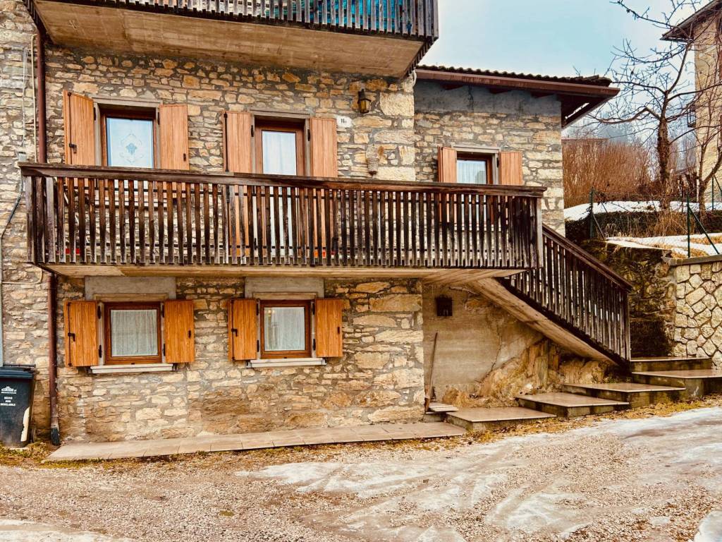 Appartamento a Vigo di cadore in Borgo Sacco, 16 - Foto 2