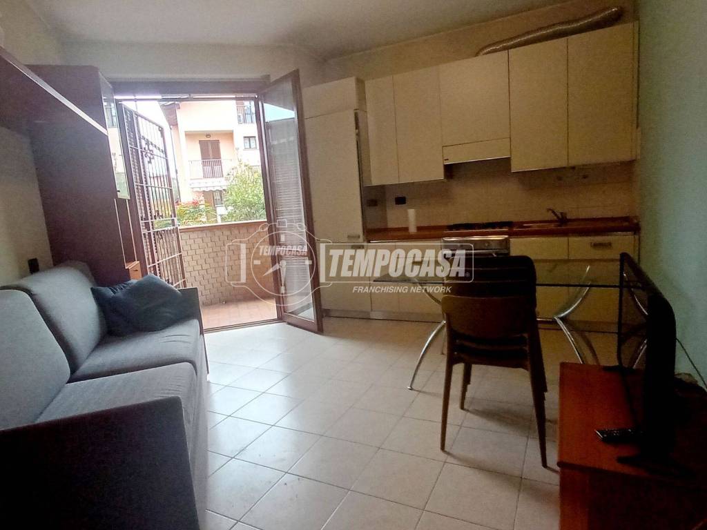 Appartamento a Cesate in Via Toce 97 - Foto 4