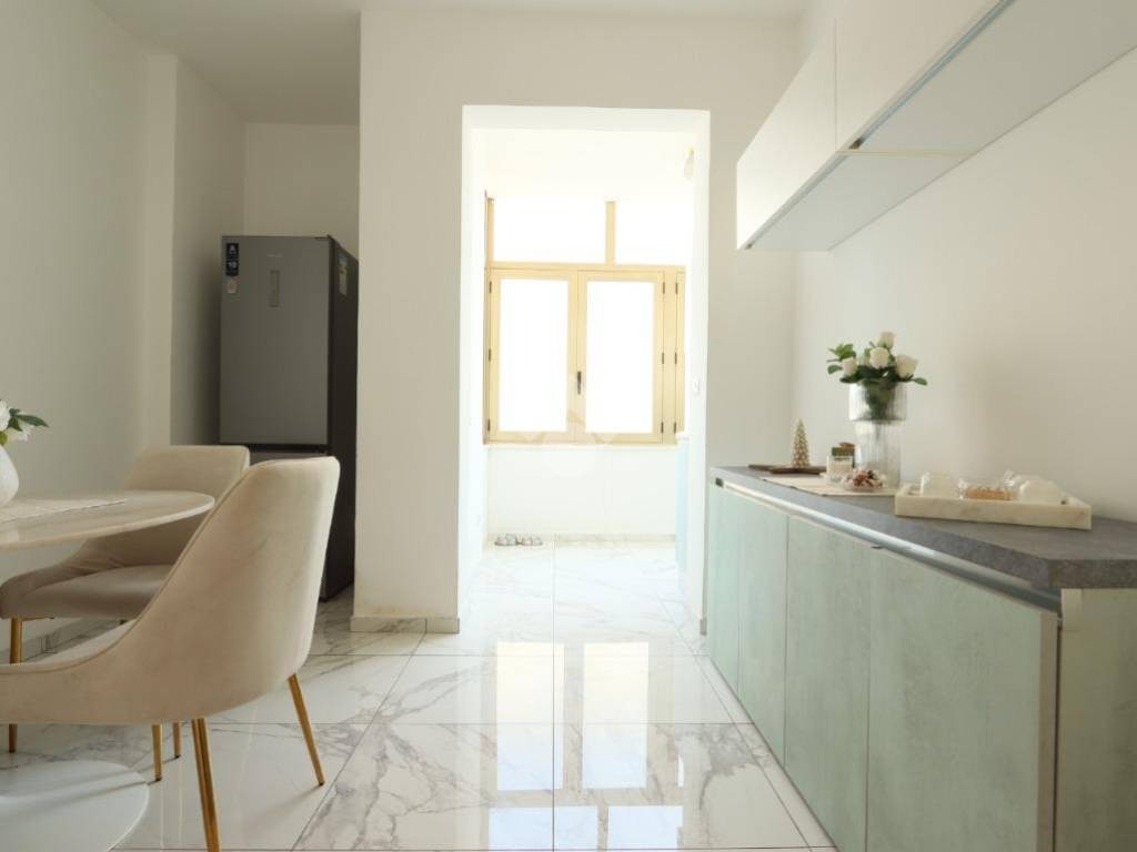 Appartamento a Alba adriatica in Via Duca d'Aosta, 7 - Foto 2