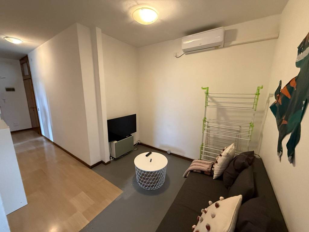 Appartamento a Padova in Via Poggio Bracciolini - Foto 2