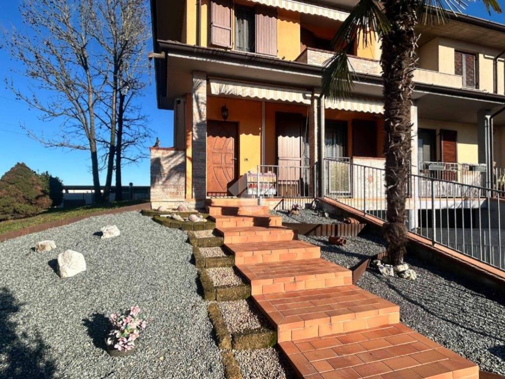Villetta a schiera a Casaletto ceredano in Via Novella, 1 - Foto 2