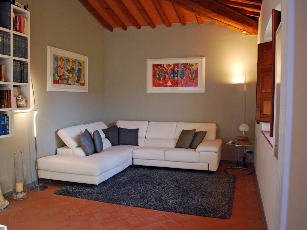 Casa indipendente a Pontassieve in Via del Paretaio, 49 - Foto 5