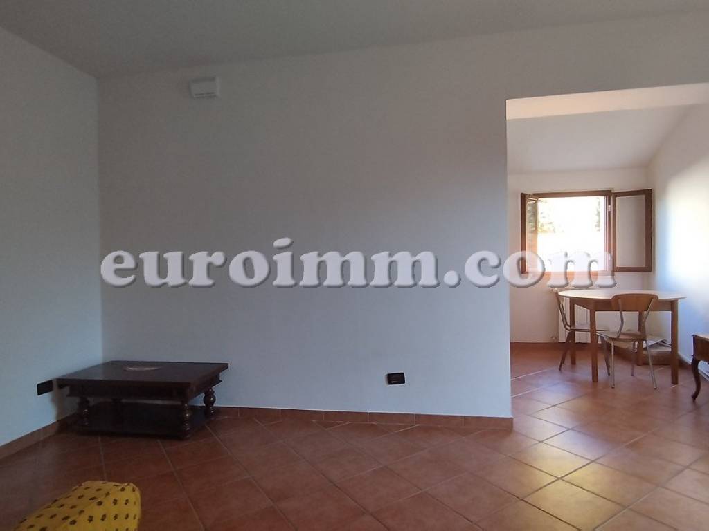 Casa indipendente a Lucca in Via della Chiesa IX, 384 - Foto 3