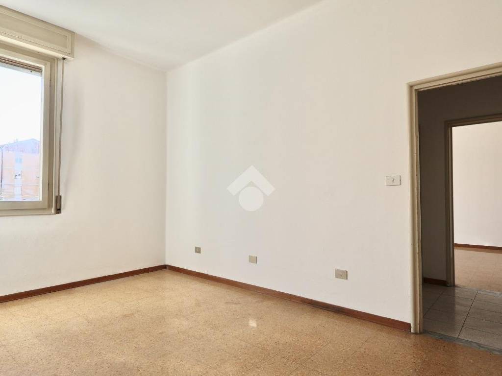 Appartamento a Reggio emilia in Via Col di Lana - Foto 4