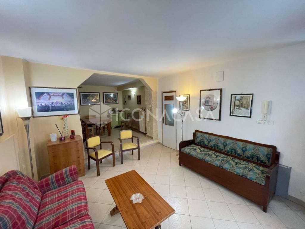 Appartamento a Modugno in Via Le Lamie - Foto 3