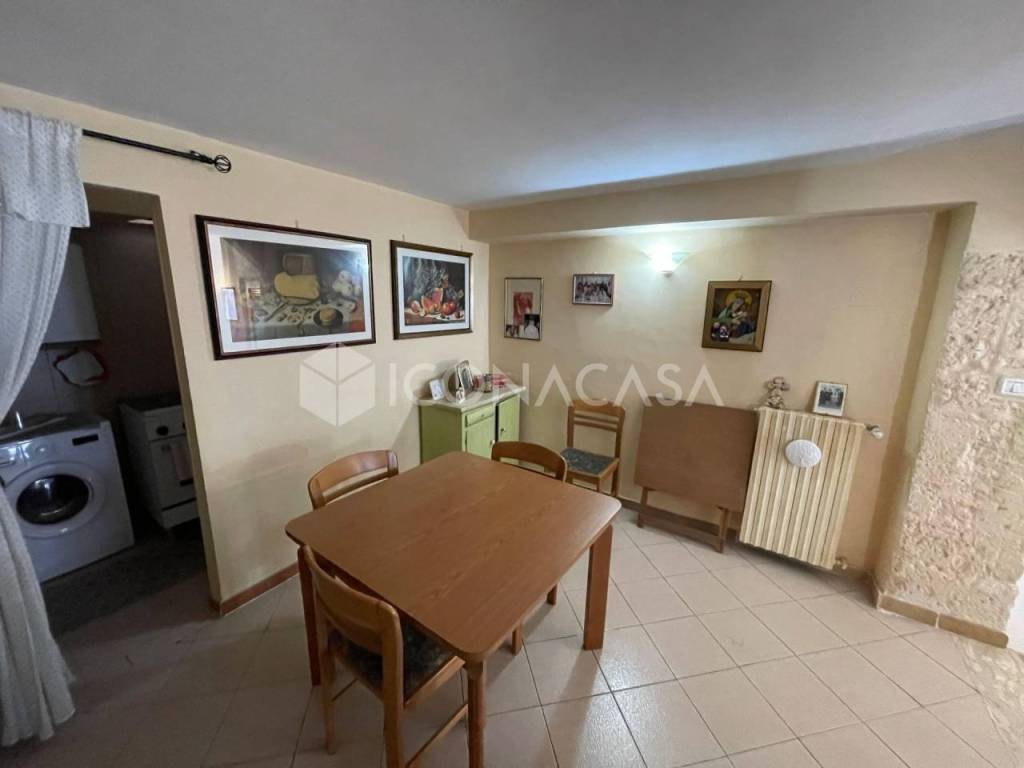 Appartamento a Modugno in Via Le Lamie - Foto 5