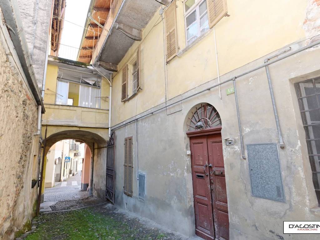 Casa indipendente a Castellamonte in Via Massimo d'Azeglio, 4 - Foto 2