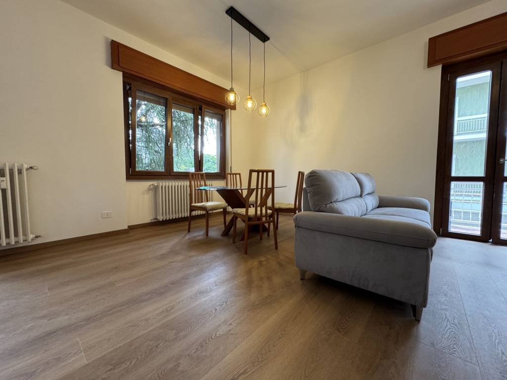 Appartamento a Carugate in Via Bertarini, 66 - Foto 4