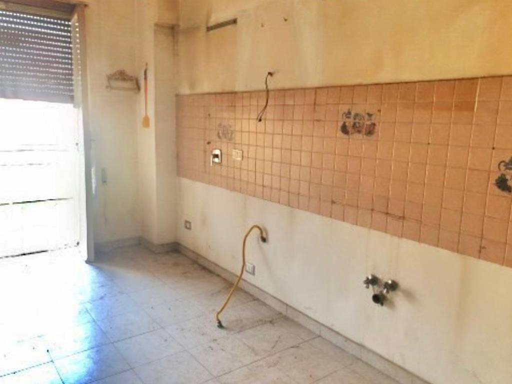 Appartamento a Capranica in Via Eugenio Azimonti - Foto 4