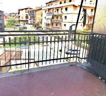 Appartamento a Capranica in Via Eugenio Azimonti - Foto 5