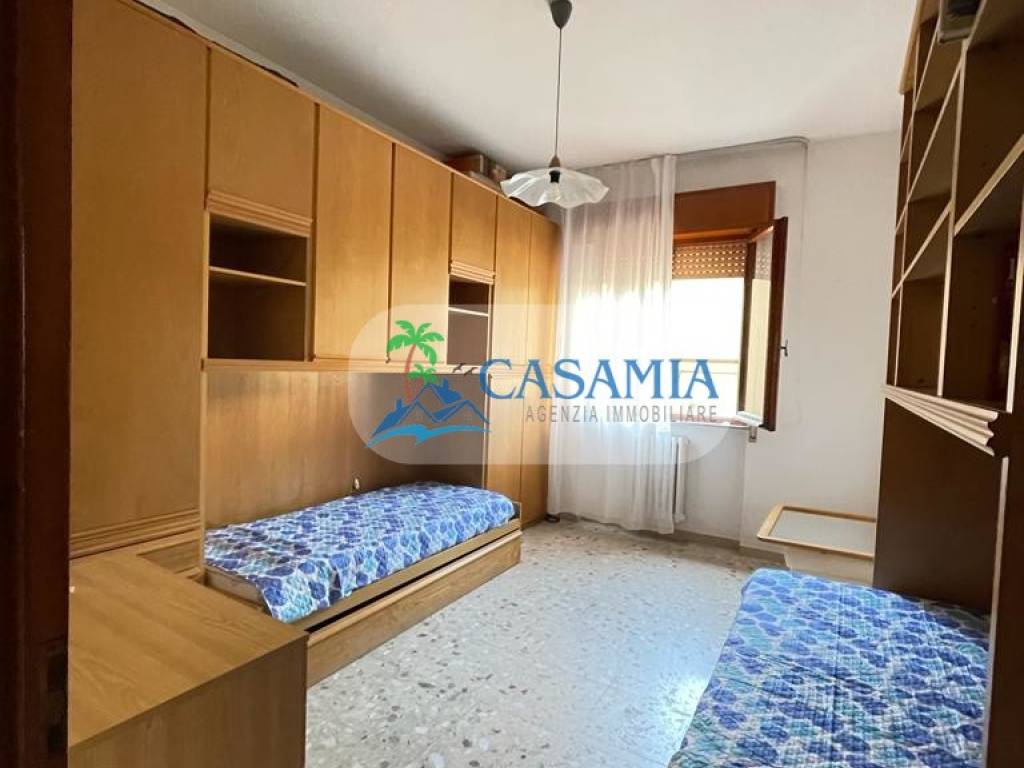 Appartamento a Grottammare in Via Ugo Foscolo - Foto 4