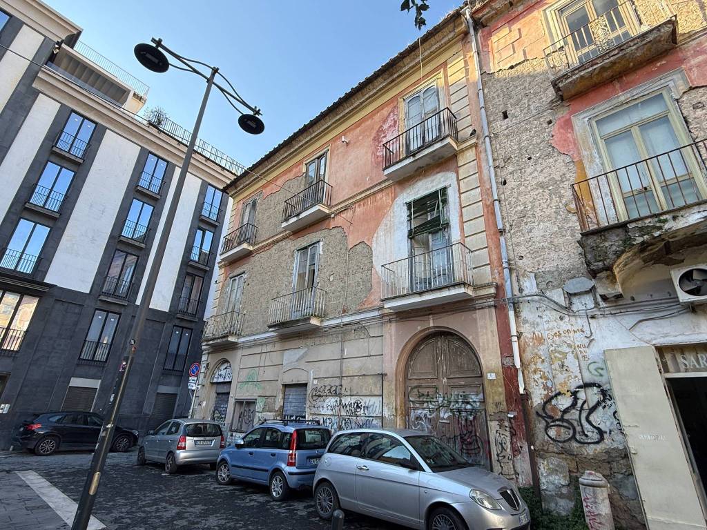 Casa indipendente a Caserta in Piazza Francesco Saverio Correra, 4 - Foto 2