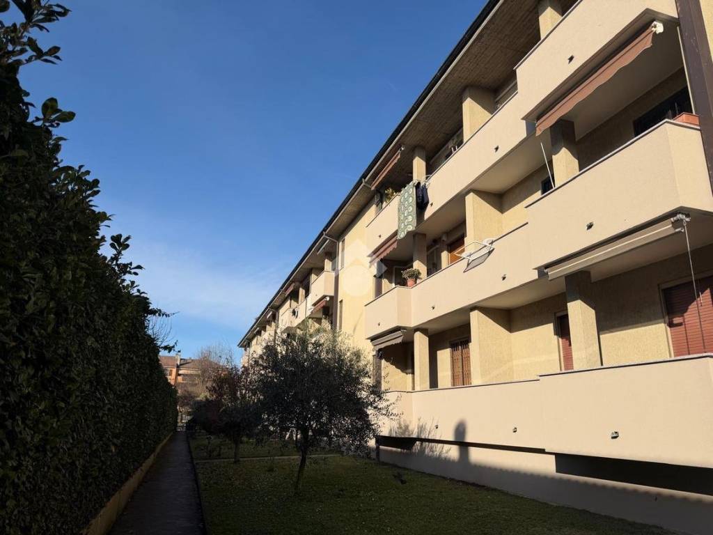 Appartamento a Vignate in Via Aldo Moro, 39 - Foto 3