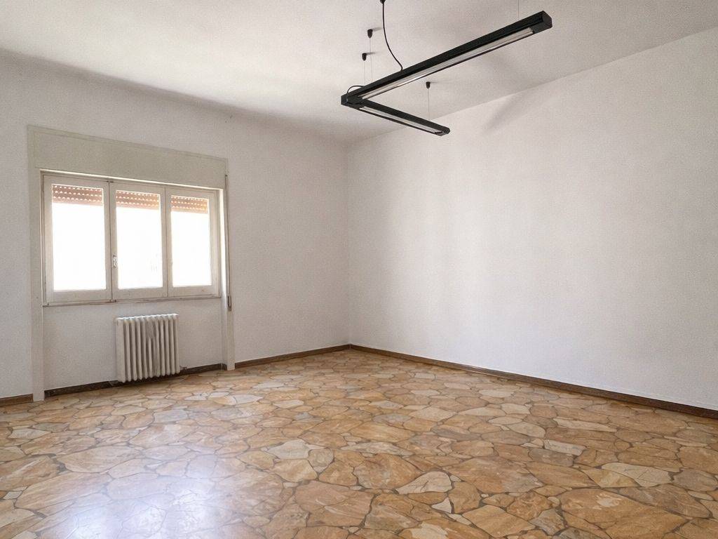 Appartamento a Lecce in Via Michelangelo Schipa, 35 - Foto 2