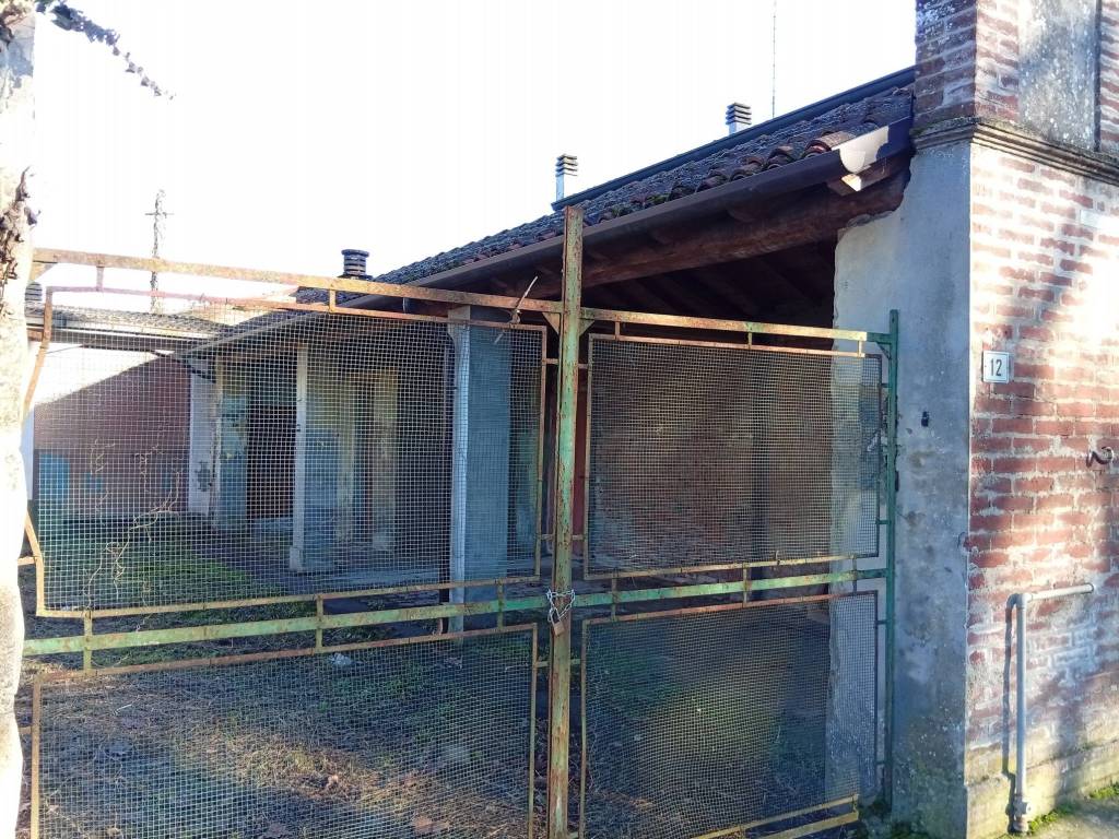 Villa a Rivarolo del re ed uniti in Via Balilla, 14 - Foto 3