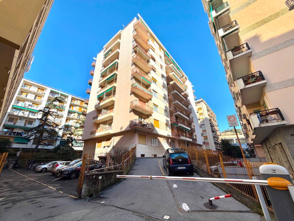 Appartamento a Genova in Via della Maona - Foto 2