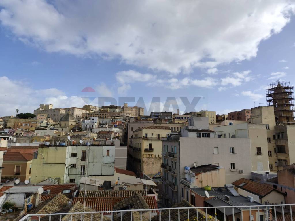 Appartamento a Cagliari in Via Sardegna, 60 - Foto 2