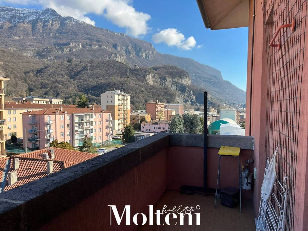 Appartamento a Lecco in Via Monsignor Giuseppe Polvara - Foto 2