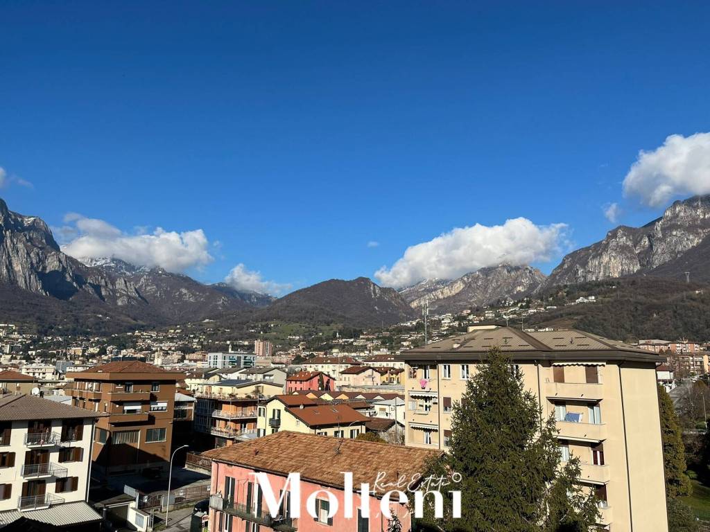 Appartamento a Lecco in Via Monsignor Giuseppe Polvara - Foto 4