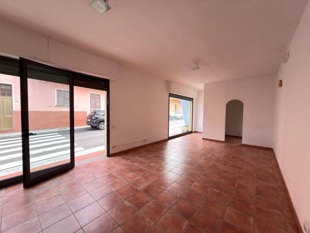 Immobile a Sarroch in Via Cagliari, 110 - Foto 4