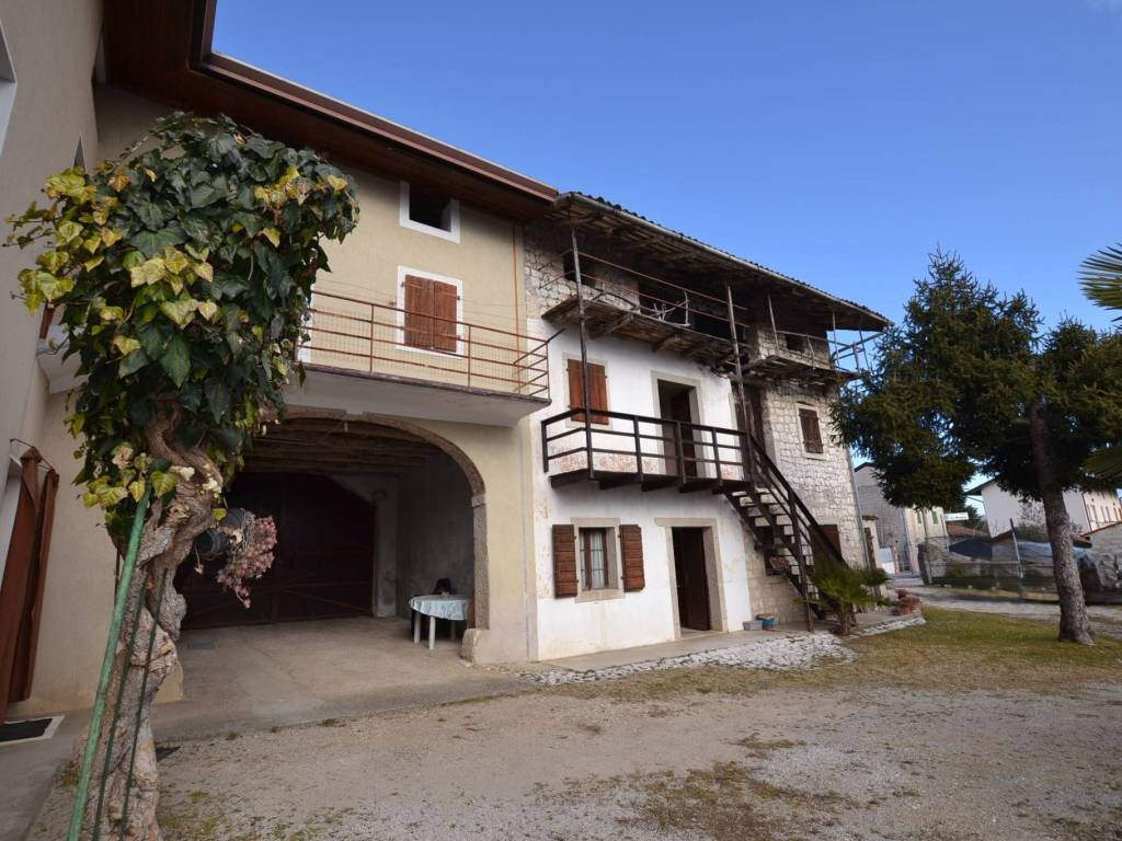 Rustico / casale a Aviano in Via Ceros - Foto 2