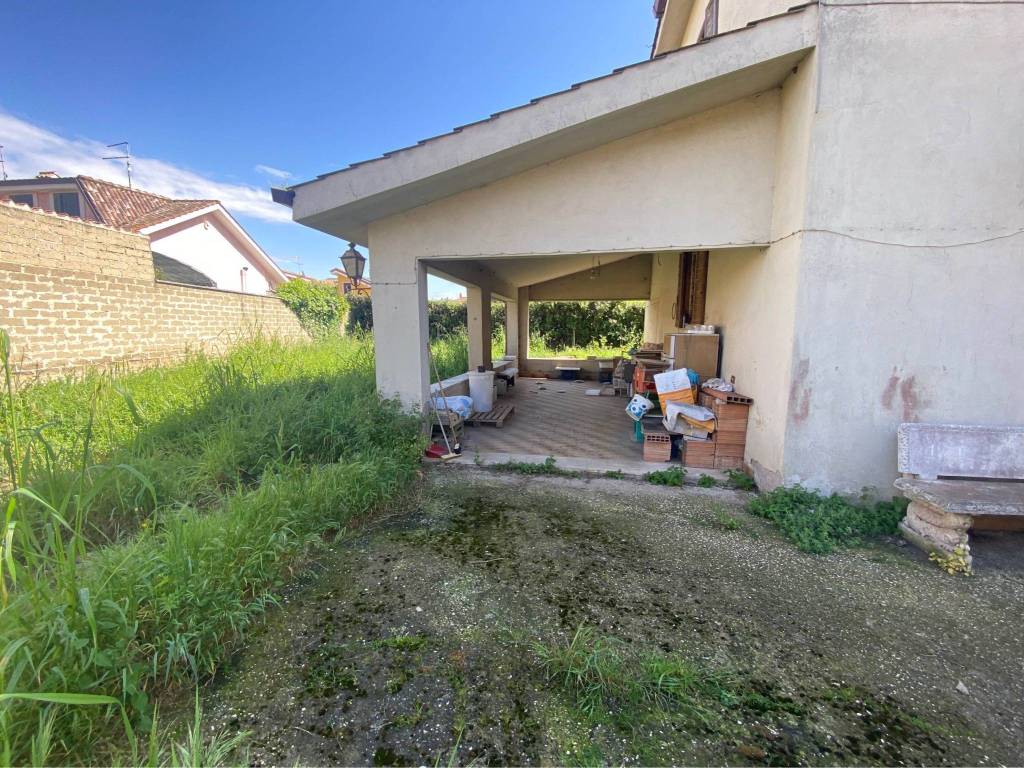 Villa a Ardea in Via Pratica di Mare - Foto 4