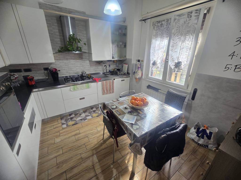 Appartamento a Genova in Via alle Sorgenti Sulfuree - Foto 4
