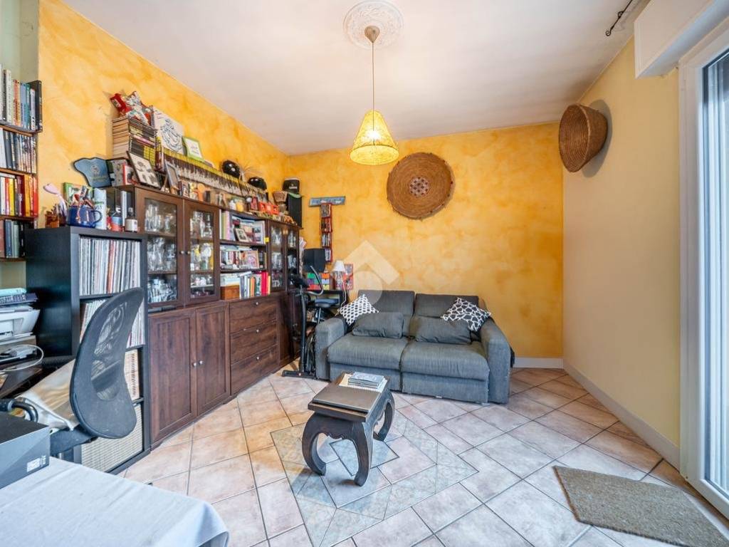 Appartamento a Novellara in Via Camillo Benso Conte di Cavour, 45 - Foto 4