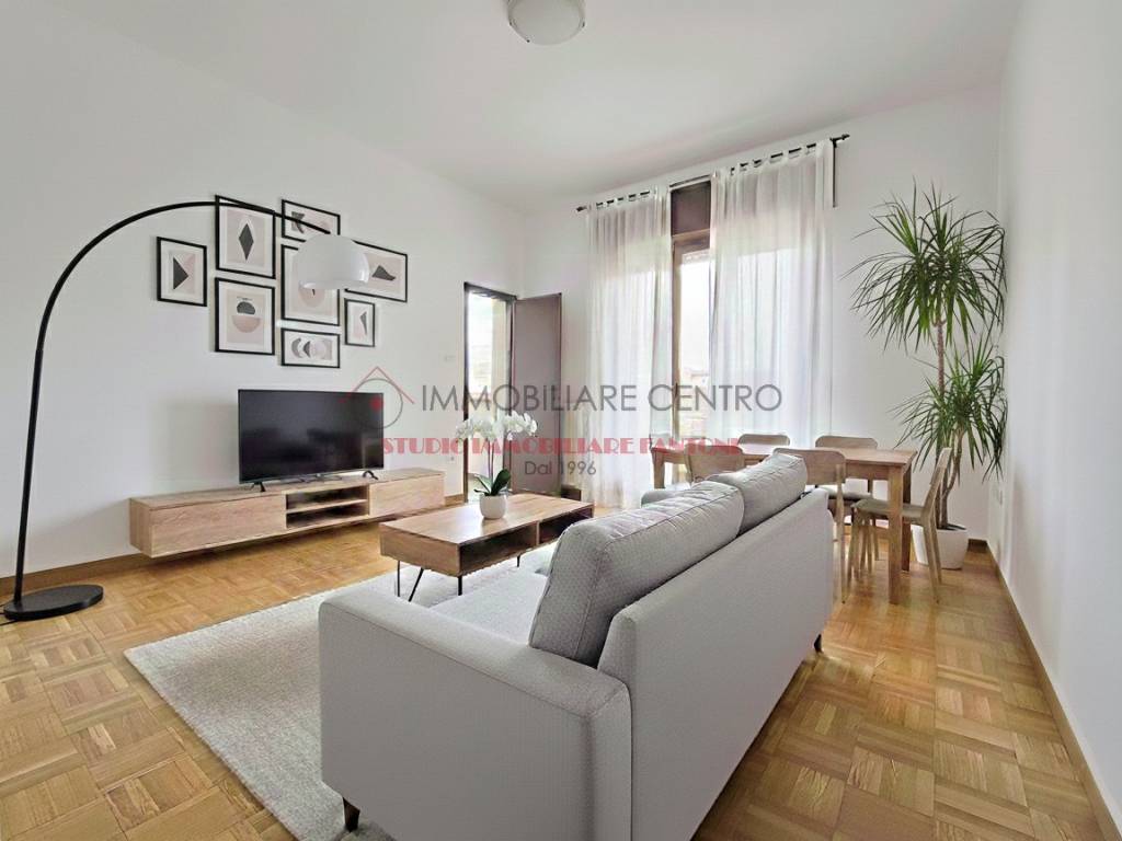 Appartamento a Viareggio in Via Ottorino Ciabattini - Foto 2