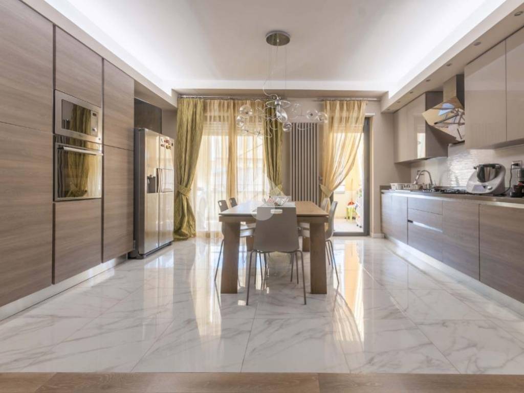 Appartamento a Roseto degli abruzzi in Via Adriatica, 27 - Foto 4