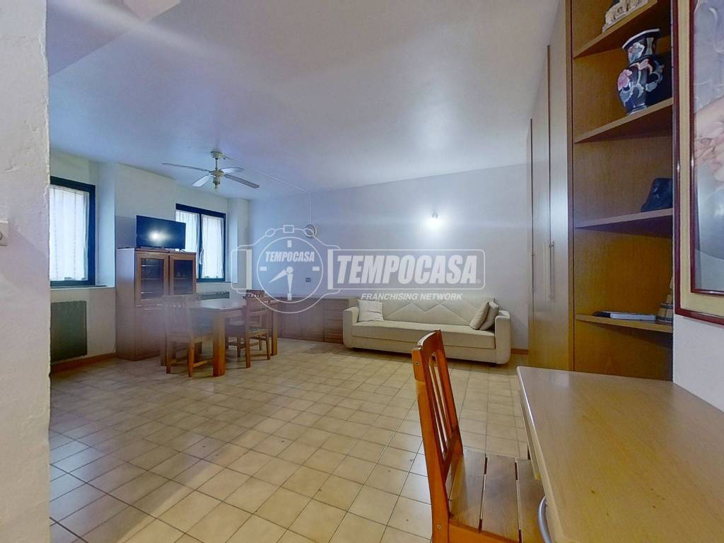 Appartamento a Seveso in Corso Guglielmo Marconi 22 - Foto 3