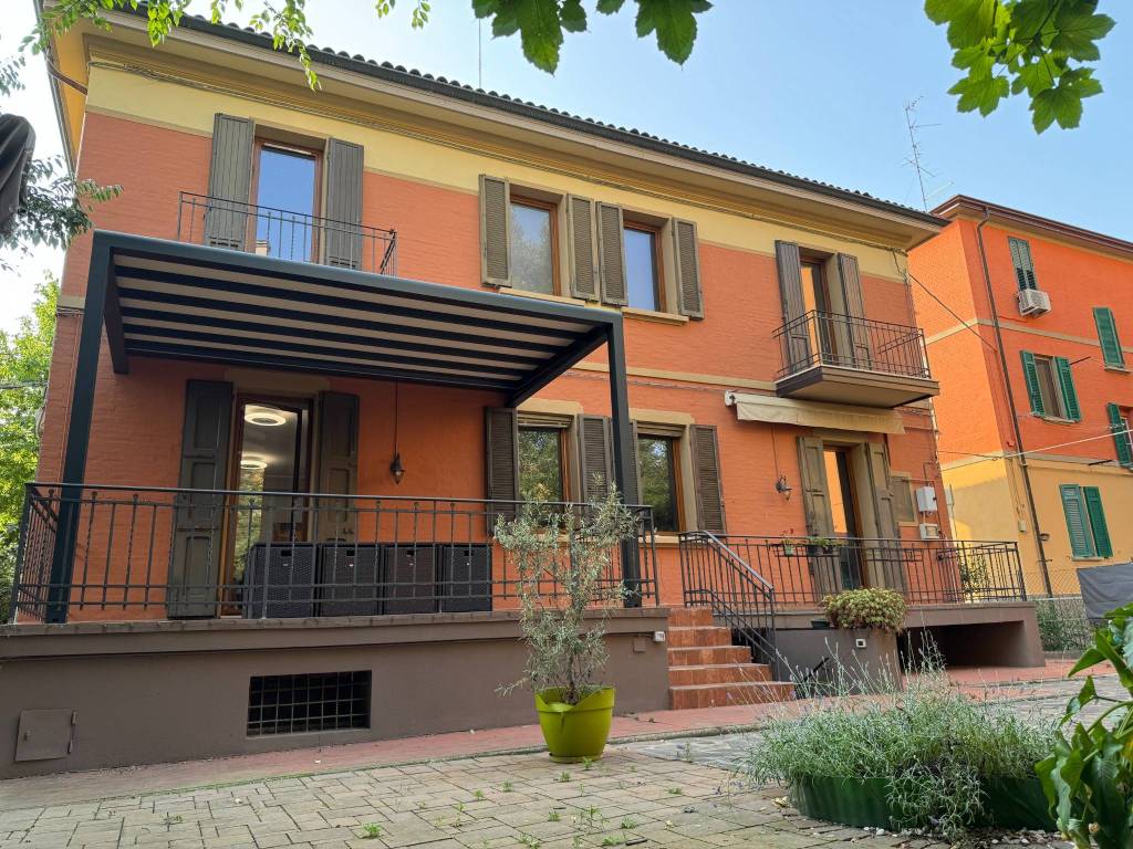 Villa a Bologna in Via Battindarno, 242 - Foto 3