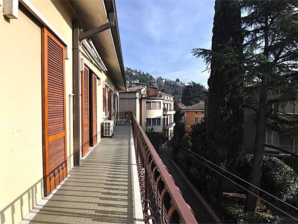 Appartamento a Brescia in VIA EDMONDO DE AMICIS, 3 - Foto 2