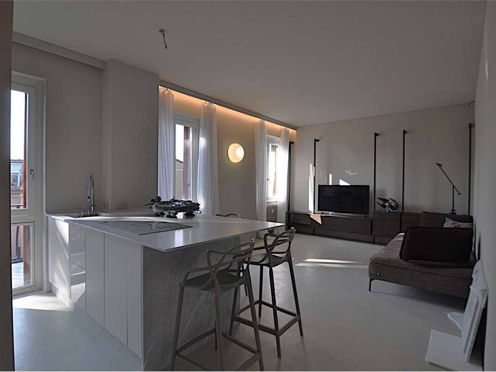 Appartamento a Brescia in VIA EDMONDO DE AMICIS, 3 - Foto 4