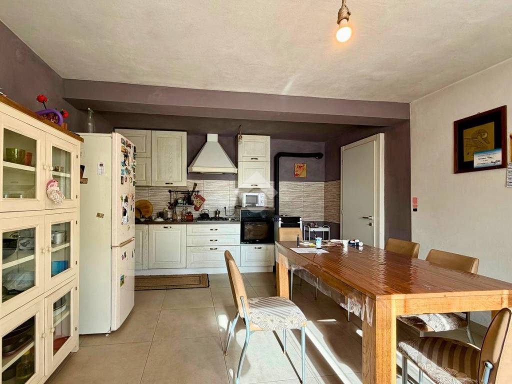 Rustico / casale a Borso del grappa in Via Semonzetto, 39 - Foto 5