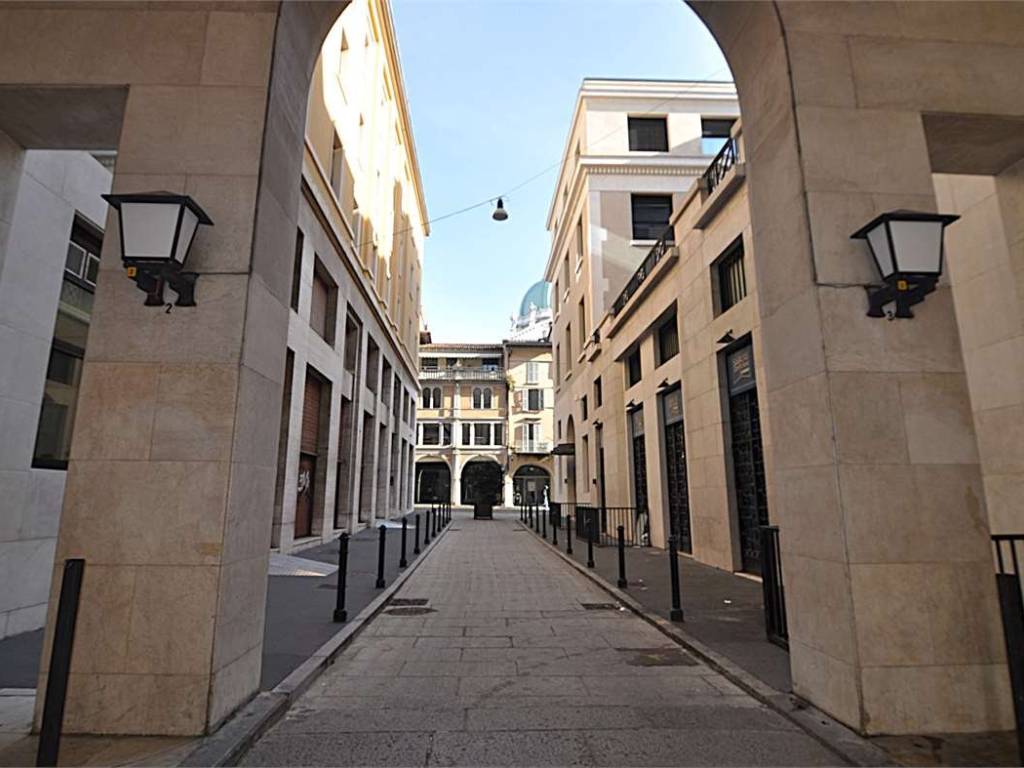 Appartamento a Brescia in Via Giuseppe Bertolotti, 2 - Foto 3