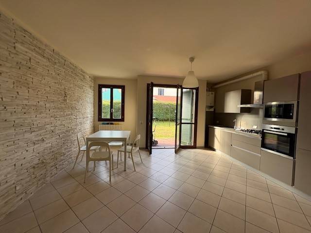 Appartamento a Castelnuovo rangone in Via Zenzalose, 30 - Foto 2