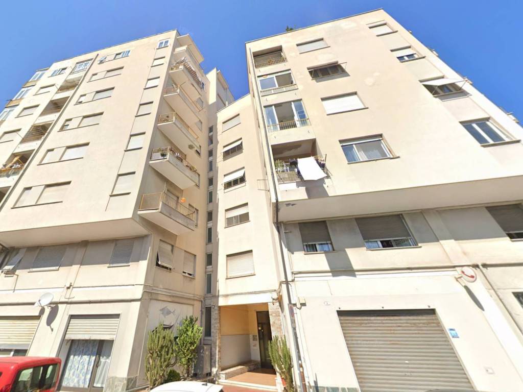 Box / garage a Savona in Via Francesco Cilea, 6 - Foto 2